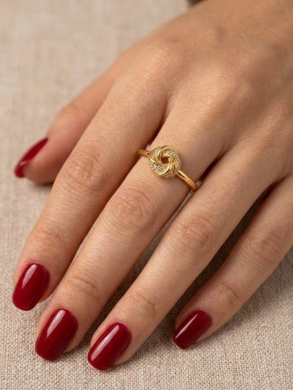 Gold toned Resizable Ring
